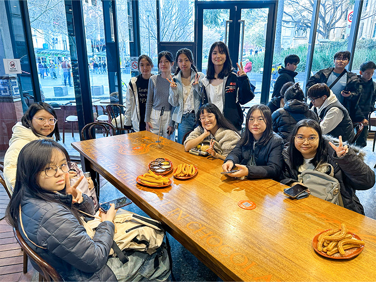 墨爾本大學名校英語體驗營