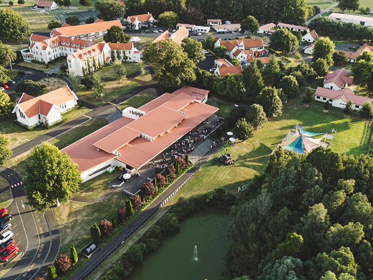 St. Peter's Cambridge & Auckland University of Technology,英國遊學團