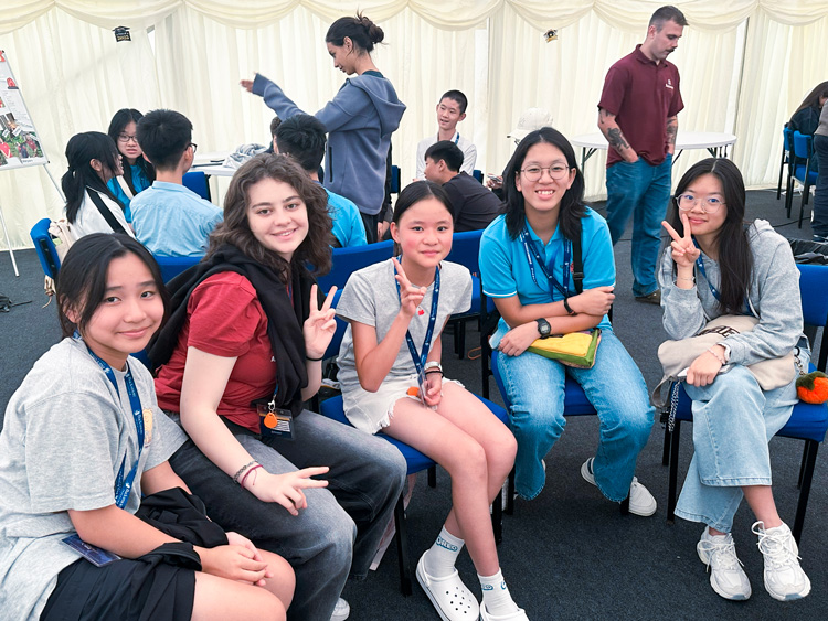 牛津大學英語探索營 