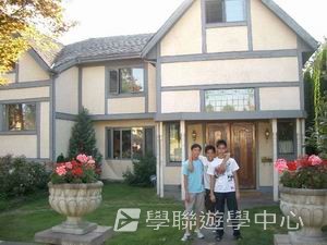 溫哥華名校精英營 (住宿當地寄住家庭),學聯遊學團