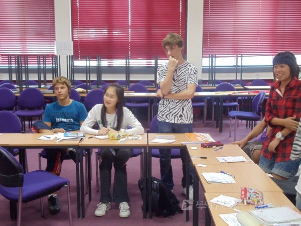 牛津英語文化體驗營,學聯遊學團