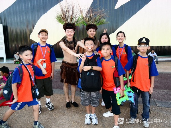 上海外國語大學附屬雙語學校小記者·普通話夏令營,學聯遊學團