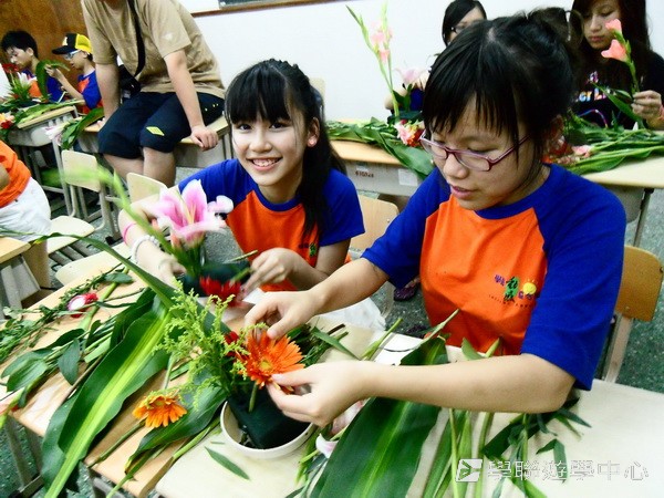上海外國語大學附屬雙語學校小記者·普通話夏令營,學聯遊學團