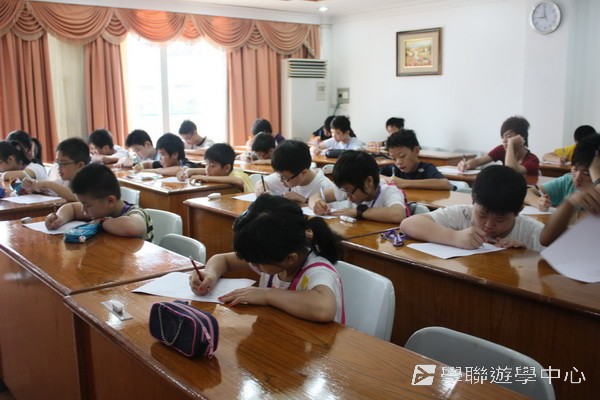 牛劍Cybercamps 英語科技夏令營,學聯遊學團