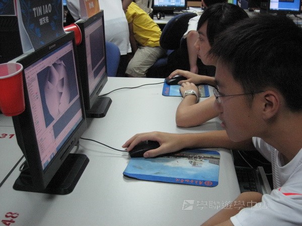 牛劍Cybercamps 英語科技夏令營,學聯遊學團