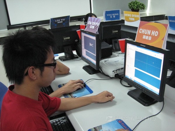 牛劍Cybercamps 英語科技夏令營,學聯遊學團