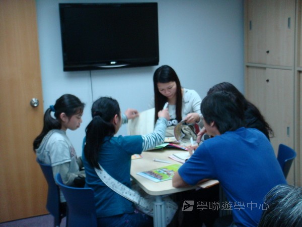 4月11日實況,學聯遊學團