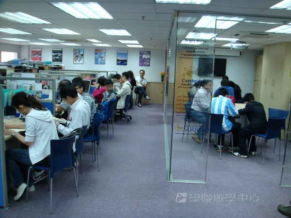 4月11日實況,學聯遊學團