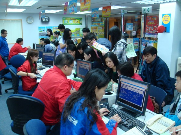 4月11日實況,學聯遊學團