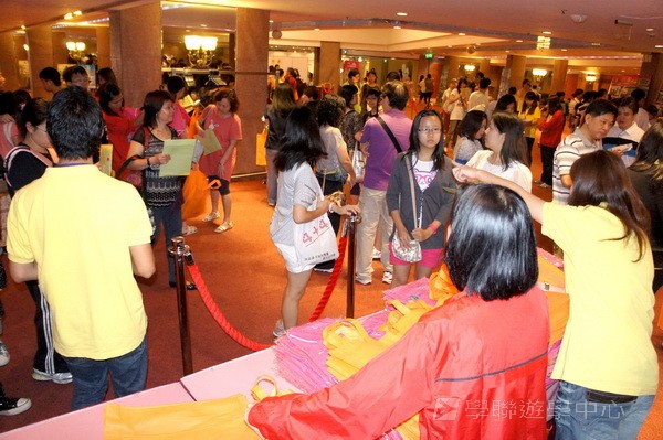 7月1日實況,學聯遊學團