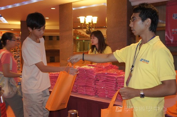 7月1日實況,學聯遊學團