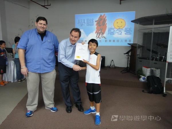 新加坡小領袖訓練學習之旅,學聯遊學團