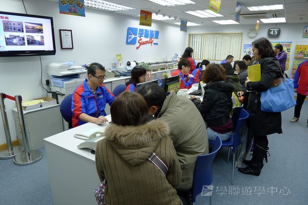 3月11日實況,學聯遊學團