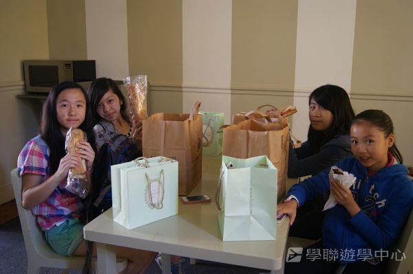 英、法自主學習見聞營 ,學聯遊學團