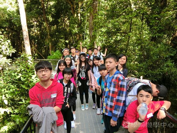 開恩茲友儕學習交流 ,學聯遊學團