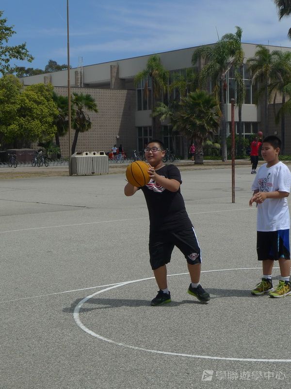 洛杉磯NBA 籃球巨星訓練營,學聯遊學團