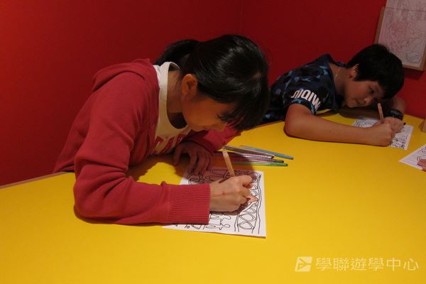 開恩茲友儕學習交流,學聯遊學團