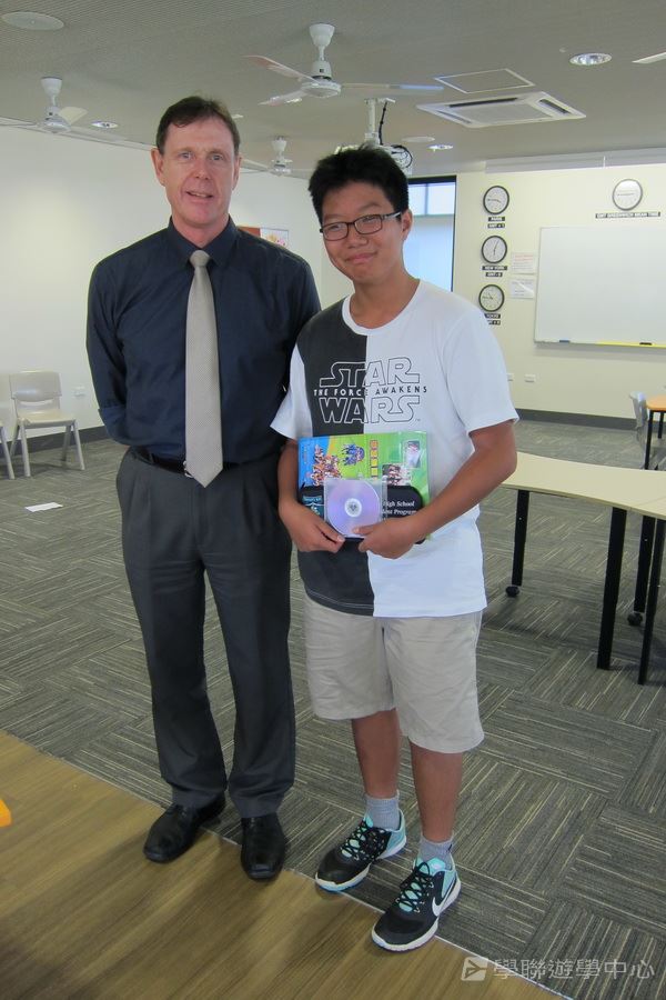 開恩茲友儕學習交流,學聯遊學團