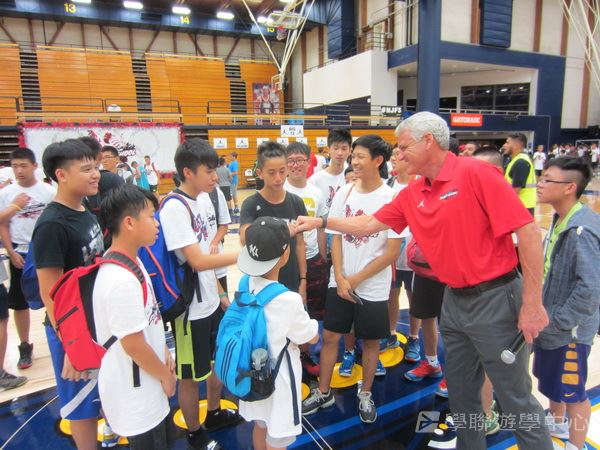 Michael Jordan籃球巨星訓練營,學聯遊學團